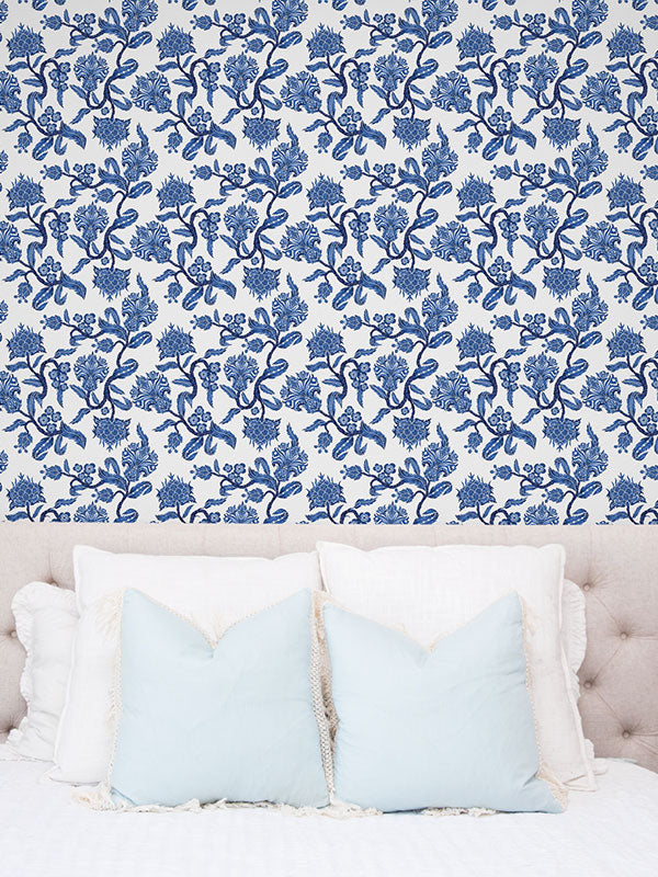 Blue Chinoiserie Wallpaper